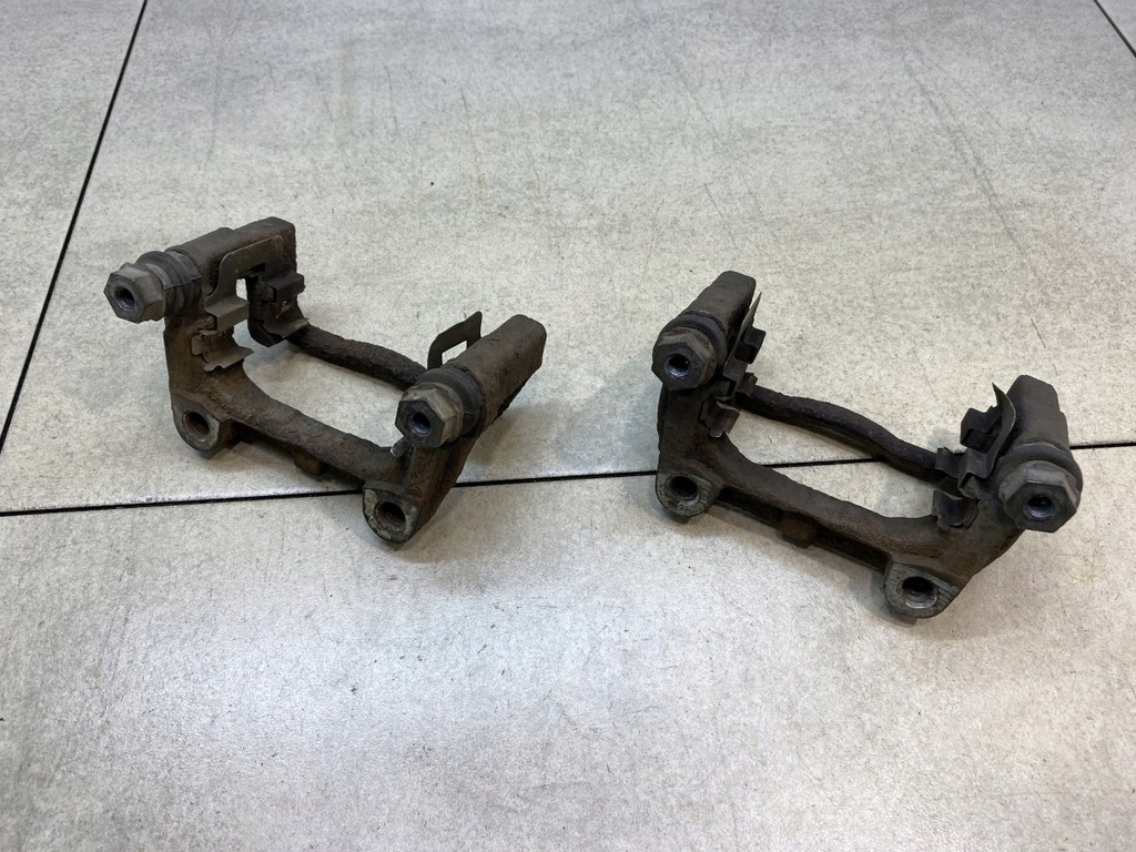 фото №1, Скоба суппорт задняя opel astra h 1.3 cdti