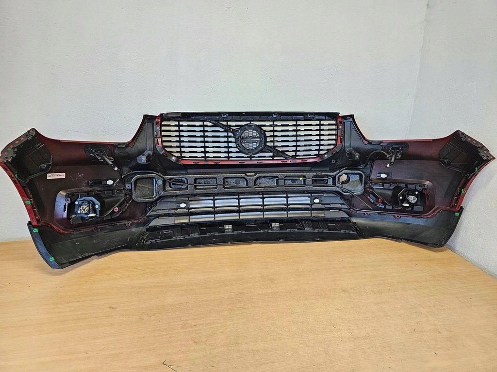 фото №11, Бампер перед передний volvo xc40 rdesign pdc 725