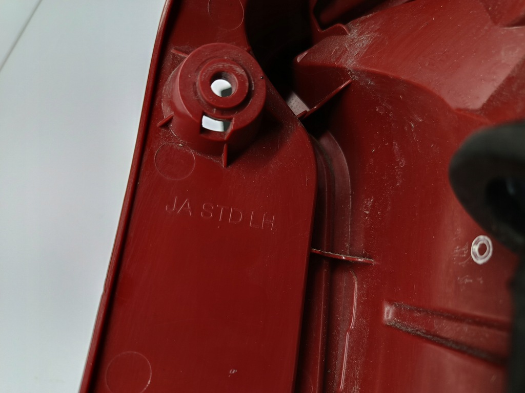 фото №9, Kia picanto iii 3 17- лампа левый задняя левая задняя 92401-g6