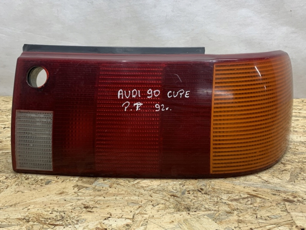 фото №1, Audi 90 coupe лампа задня права w крила