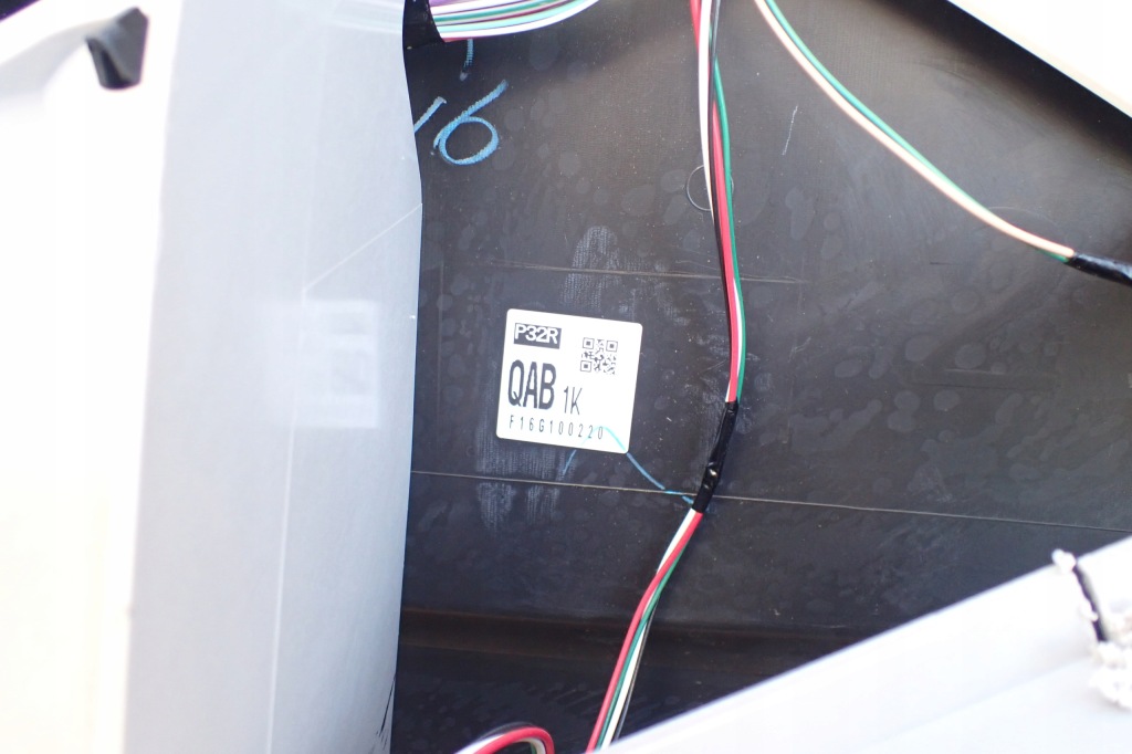 фото №10, Nissan x-trail t32 14- крышка багажника задняя крышка багажника задняя задняя