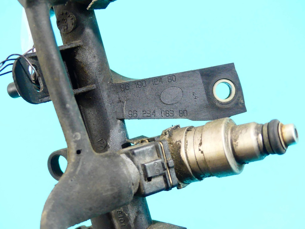 фото №9, 4x форсунки молдинг peugeot 306 1.4 b