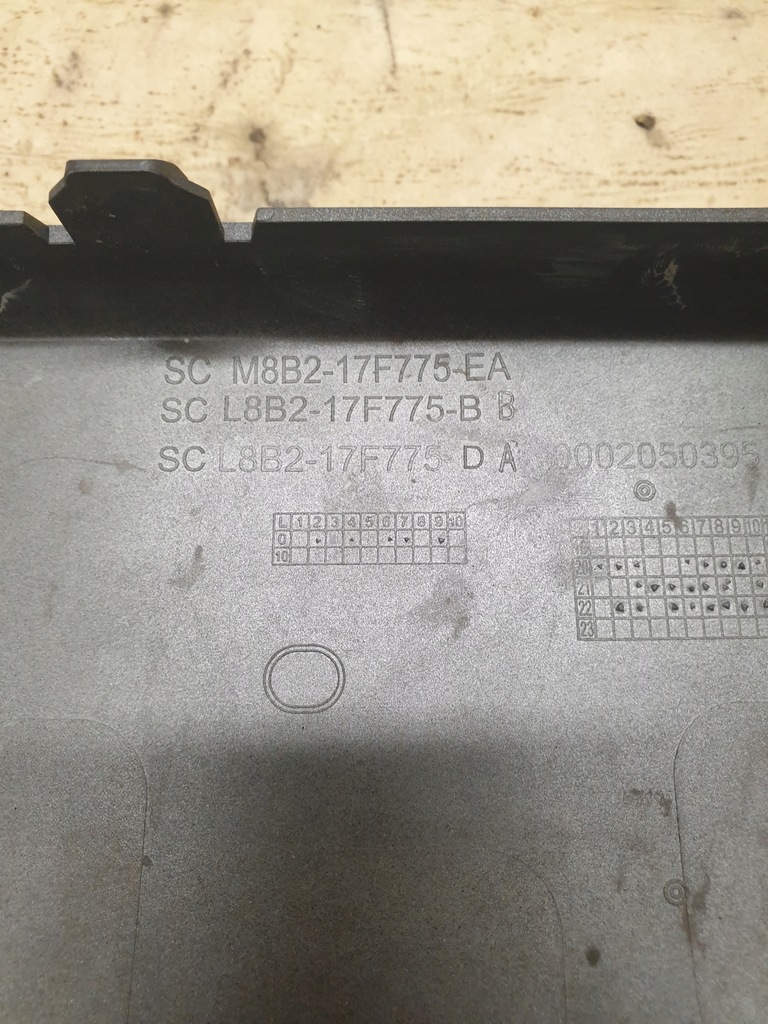 фото №12, Defender ii накладка молдинг накладка бампера перед m8b2-17f775