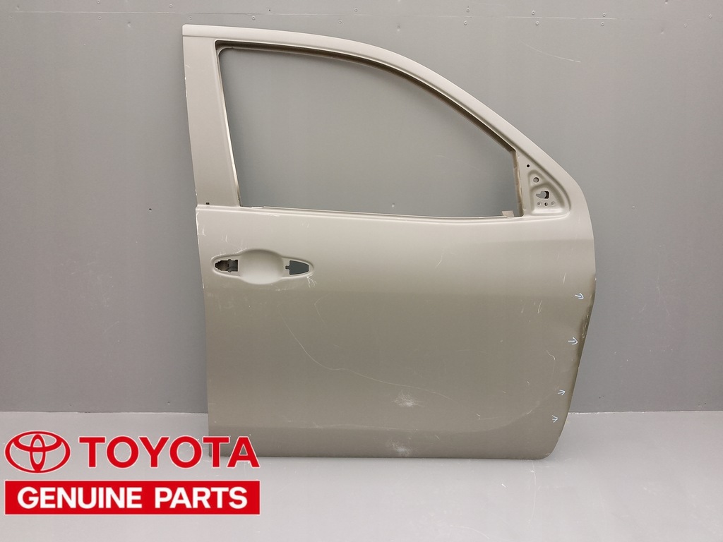 фото №1, Toyota hilux viii 2015- праве передні двері =