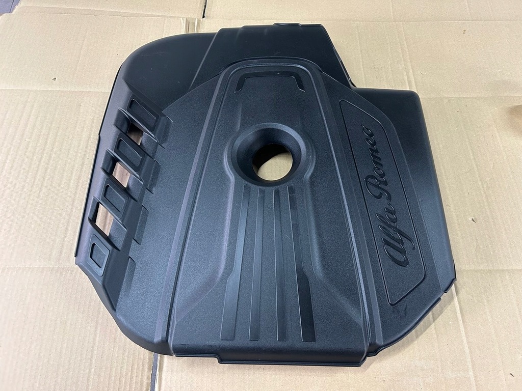 фото №1, Alfa romeo stelvio кришка захист двигуна