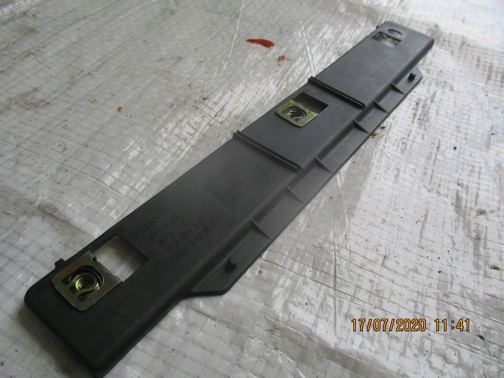 фото №8, Кронштейн пластик audi a3 8l 8l0880337