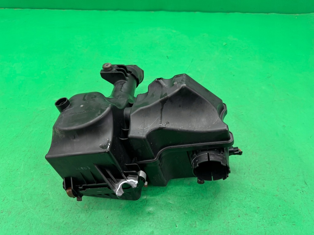 фото №8, Корпус фильтра воздуха резонатор honda city iv 4 lift 1.4 i-dsi 02-08