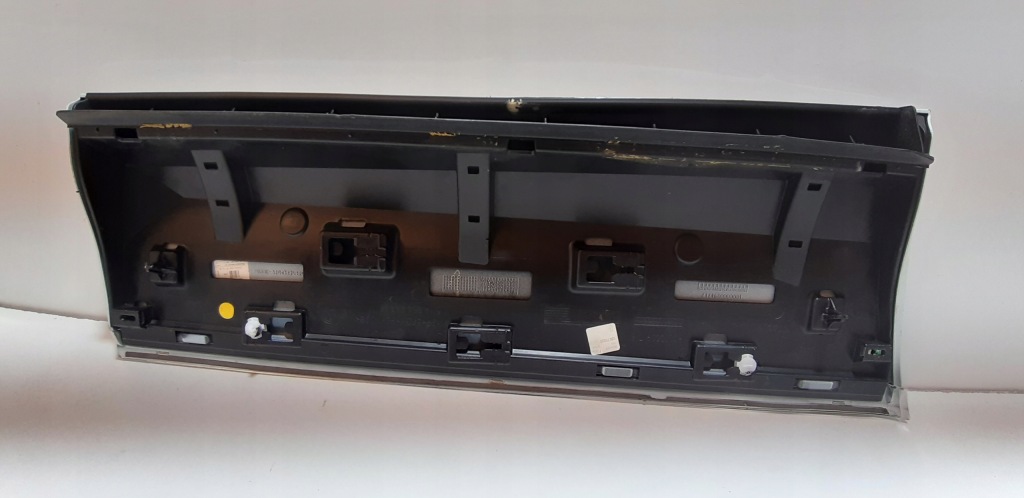 фото №12, Молдинг двері лівий задня vw tiguan 5na r-line 5na854949m