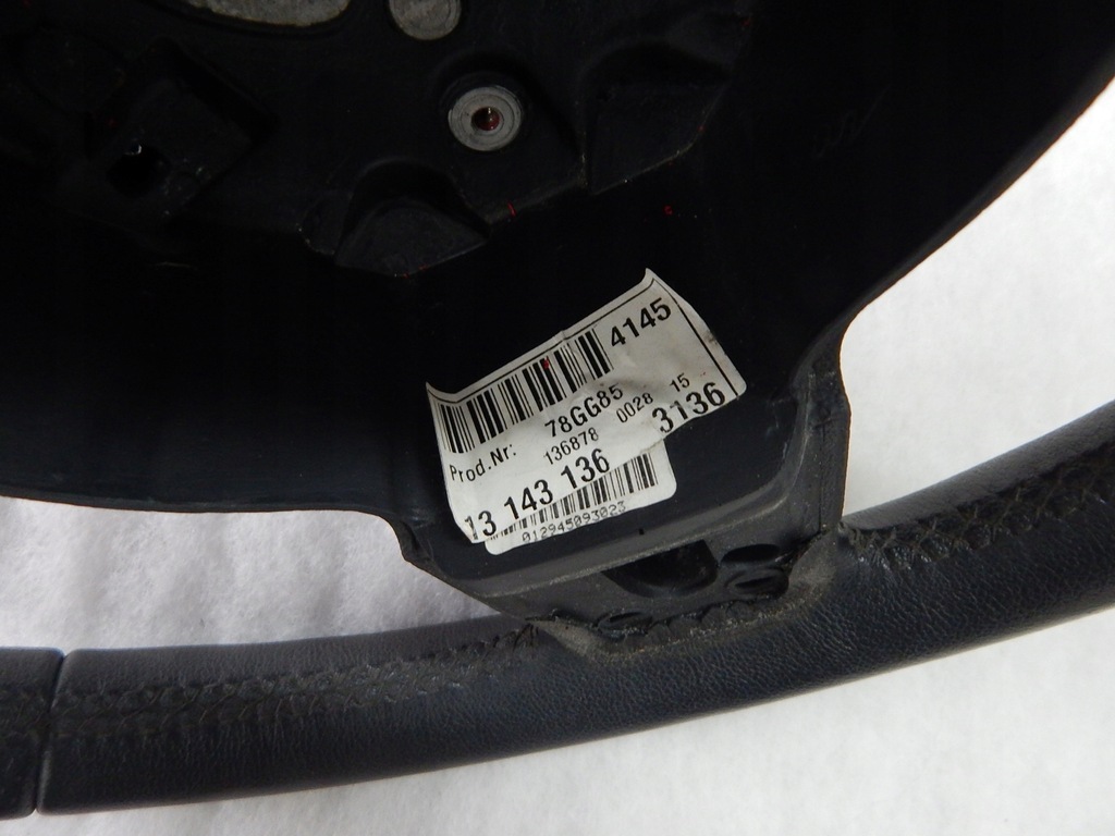 фото №10, Opel vectra c gts 02-05r. przed liftem - воздуховод кожа oryg