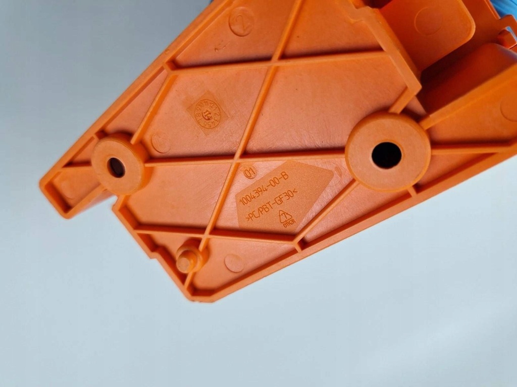 Купить Модуль управление аккумулятором tesla model s 100439400b