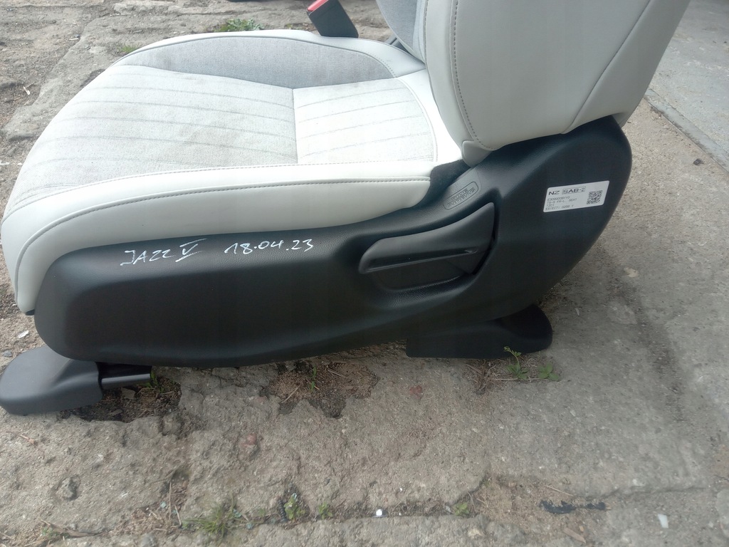 фото №13, Honda jazz v 5 сиденья перед