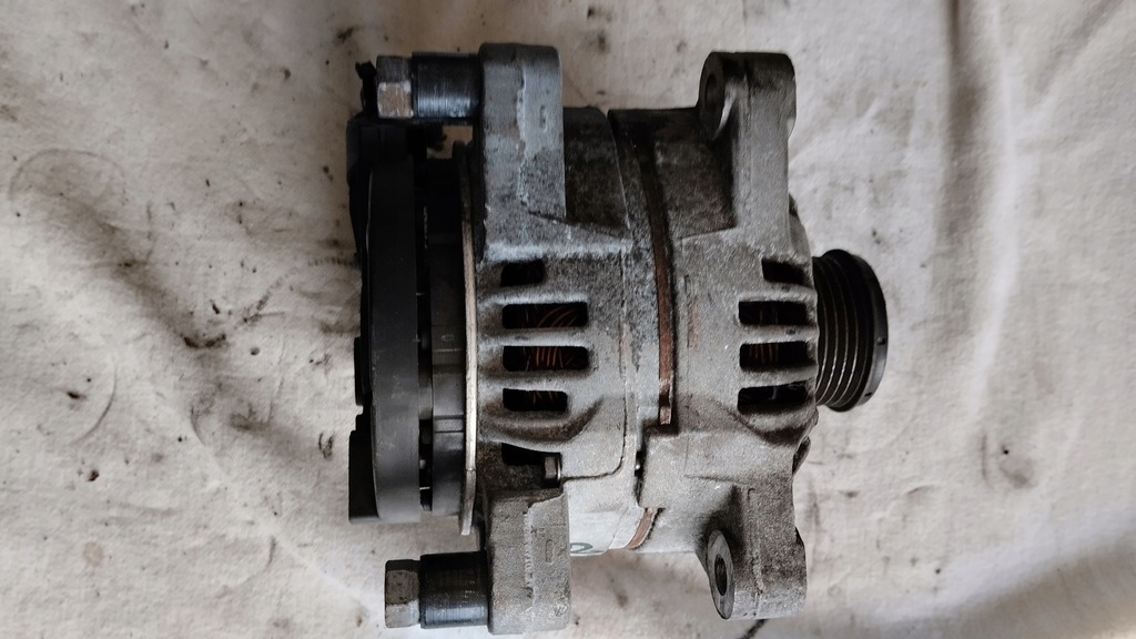 фото №1, Генератор mini cooper r55 r56 1.6d 0124525126