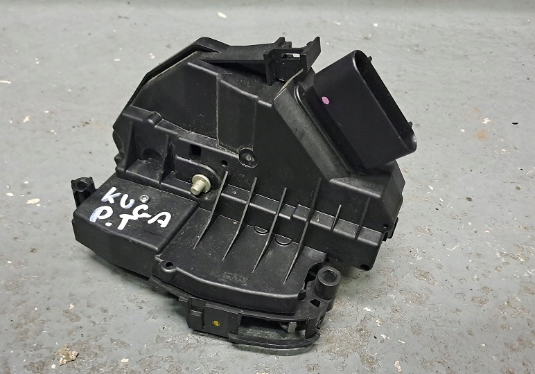 фото №1, Kuga mk2 focus mk3 замок дверь правый задняя 4 pin