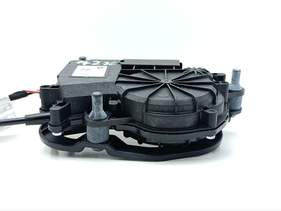 фото №6, Замок крышки багажника bmw 7 2016 163672