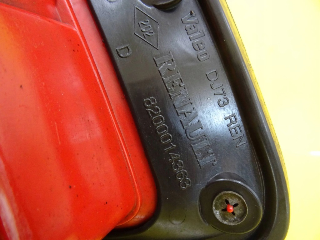 фото №4, Лампа правий задня w кришка renault vel satis хетчбек 8200014363 nr675