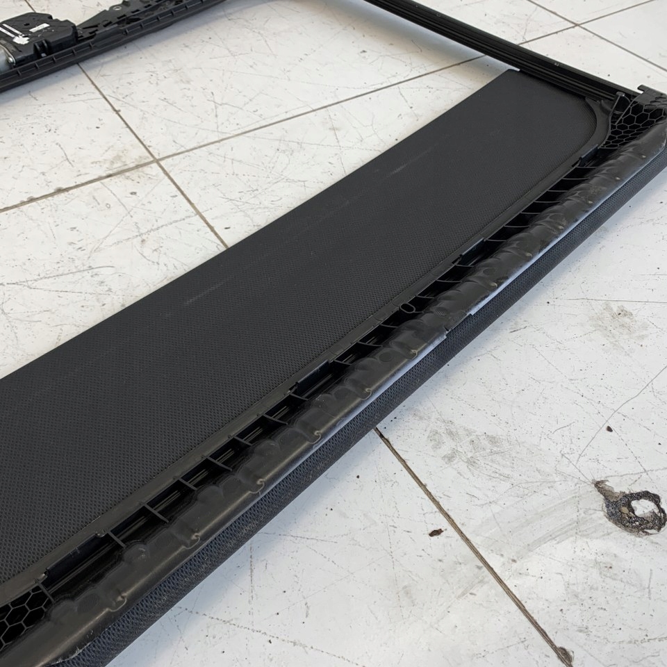 Шторка панорами люк чорна електричний audi a6 c8 4k універсал 22r Ціна