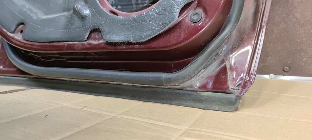 фото №12, Mercedes w211 дверь задние левая sedan 544