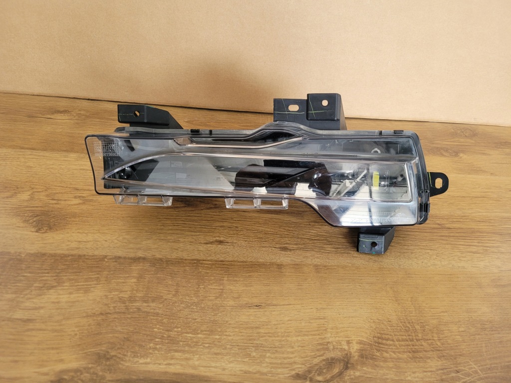 Купить Tesla 3 - правый led, drl