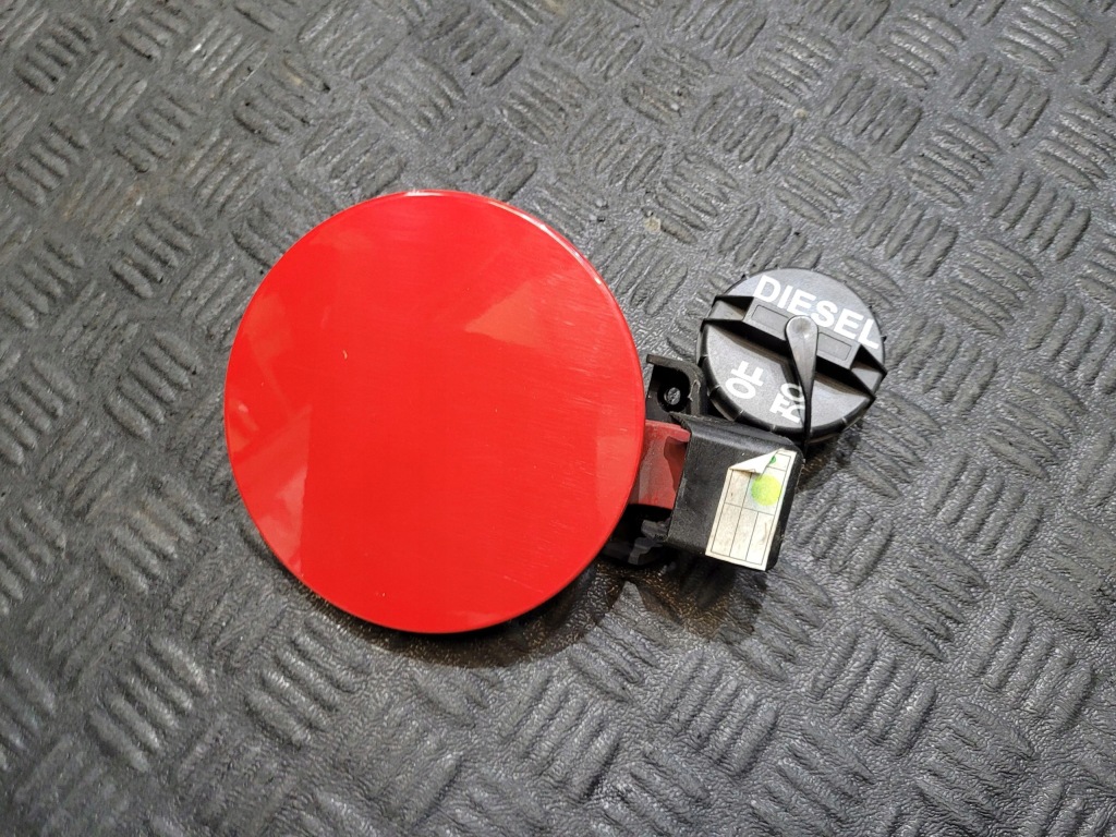 Купити Кришка заливної пального кришка 71610-35000 sangyong tivoli ram