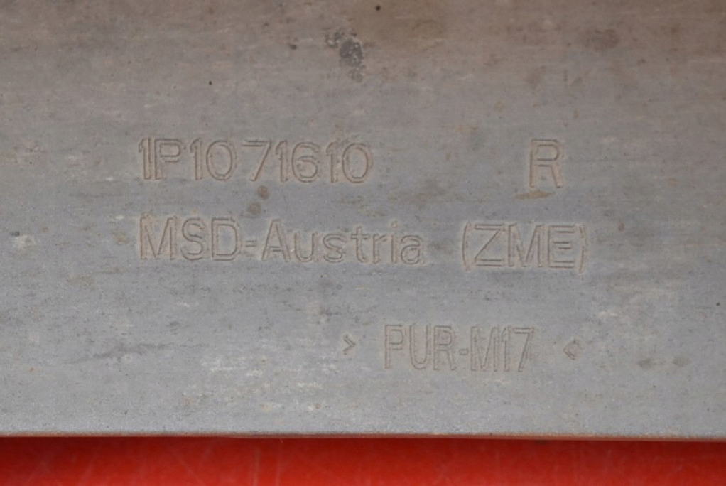 фото №9, Накладка поріг права ls7y 1p1071610 seat leon 2 ii 05-09