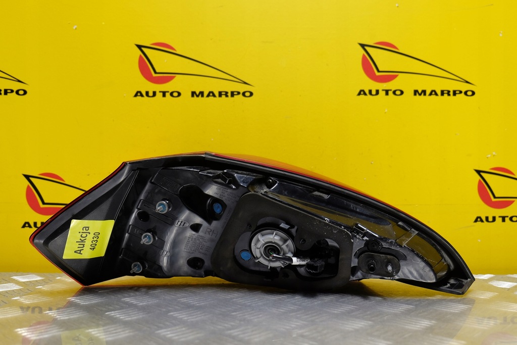 фото №9, Chevrolet bolt 2017- лампа задняя задняя правая usa