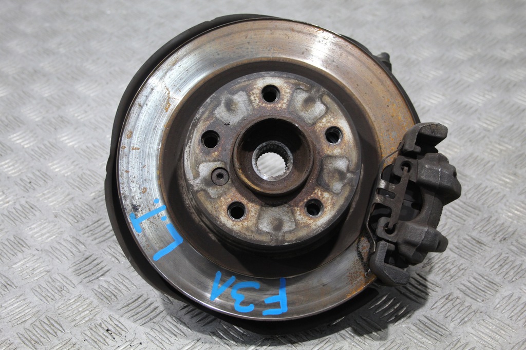 фото №1, Поворотный кулак левый задняя bmw 3 f30 f31