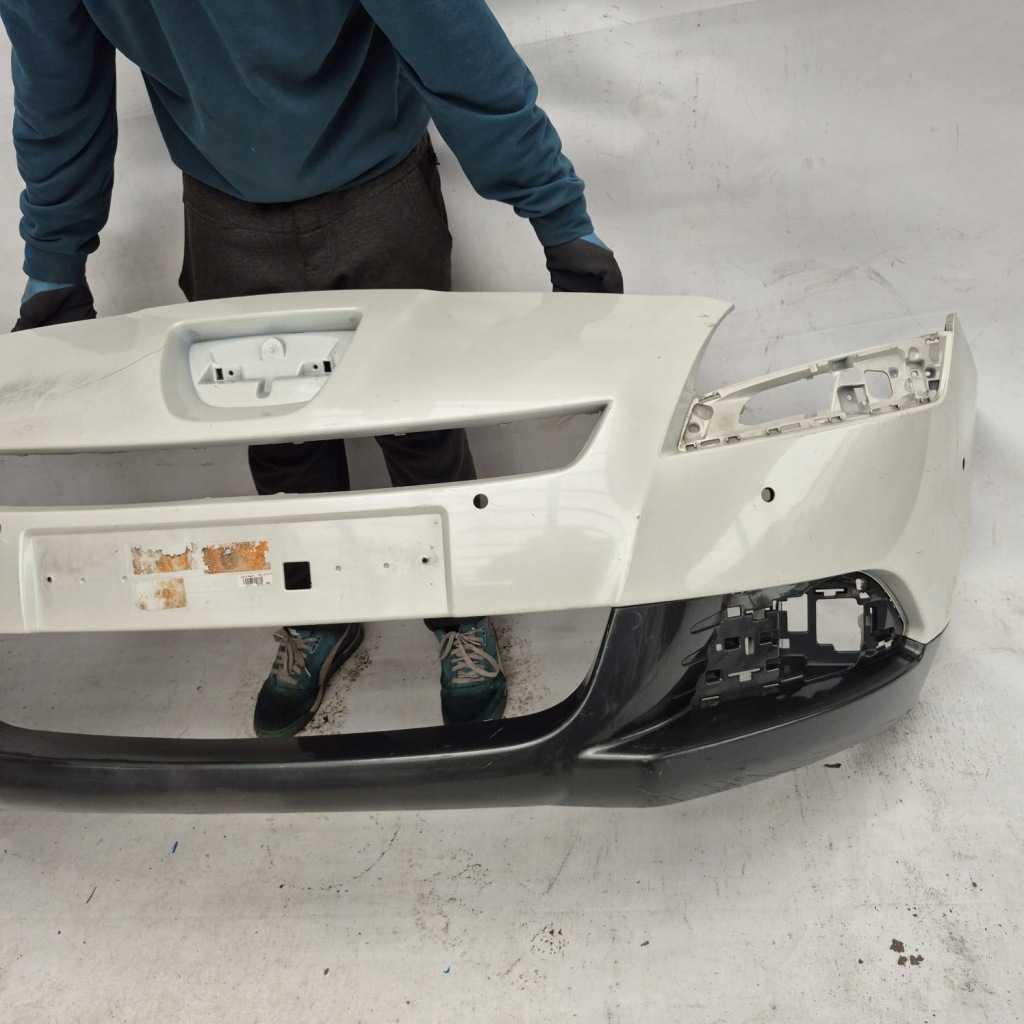 фото №9, Peugeot 5008 i 09-13 бампер перед передній pdc 9687444577