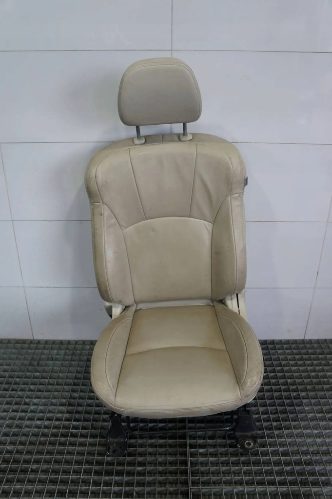 фото №9, Сиденье сиденья комплект заднее сиденье skra светлая mitsubishi outlander ii lift