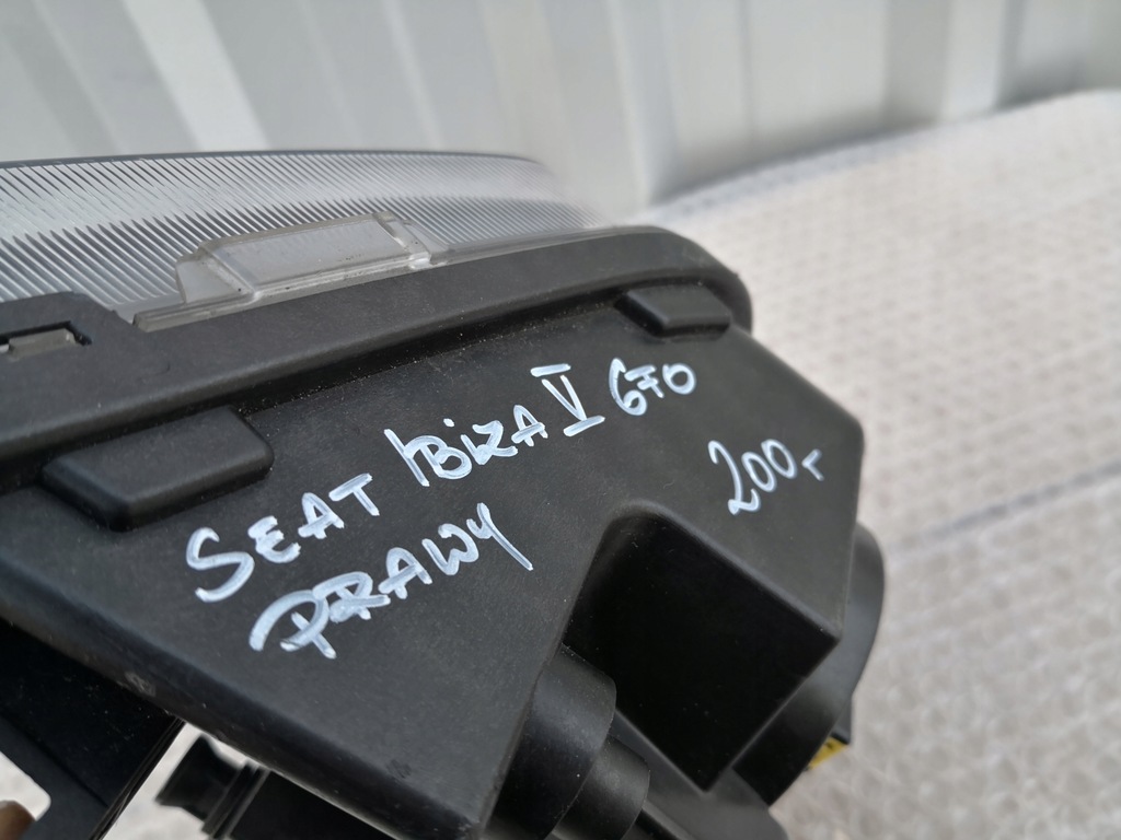 фото №13, Seat ibiza v 6f0 протитуманна фара передній правий