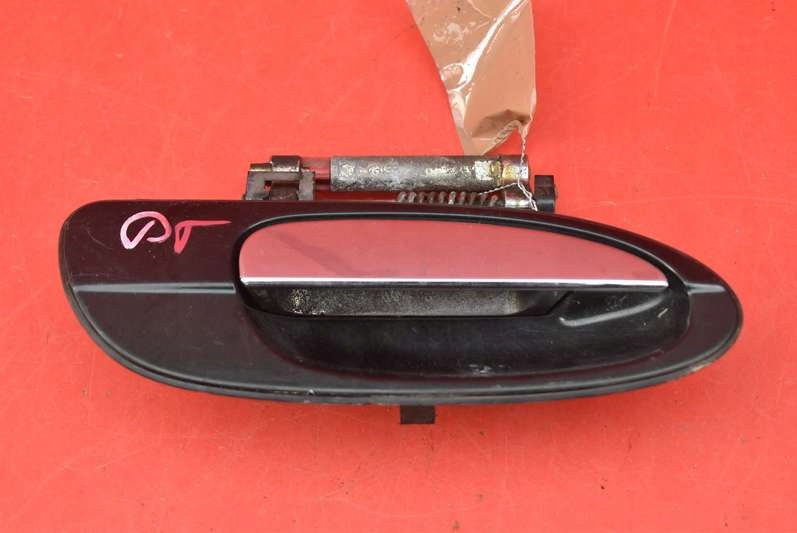 фото №1, Ручка правая задняя задняя темно-зелёный nissan maxima a33 00-05