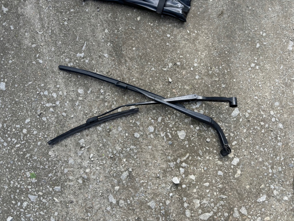 фото №1, Nissan navara d23 важіль важелі двірник двірники