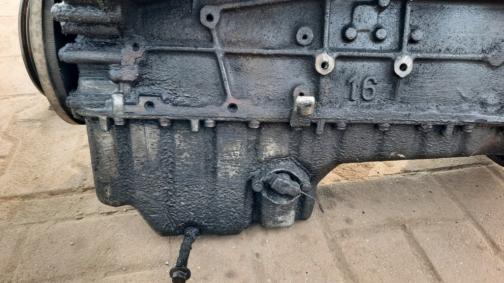 Двигатель насос впрыскная mercedes w124 2.5d Недорого