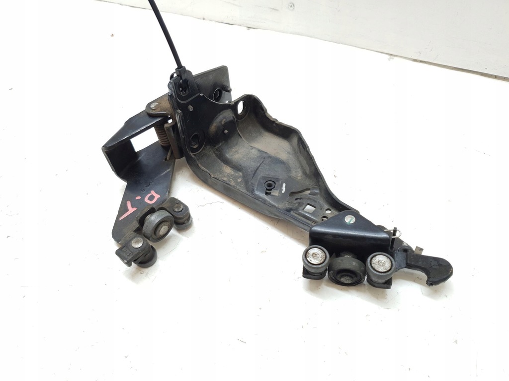 фото №2, Петля дверь ролик правая задняя lancia phedra