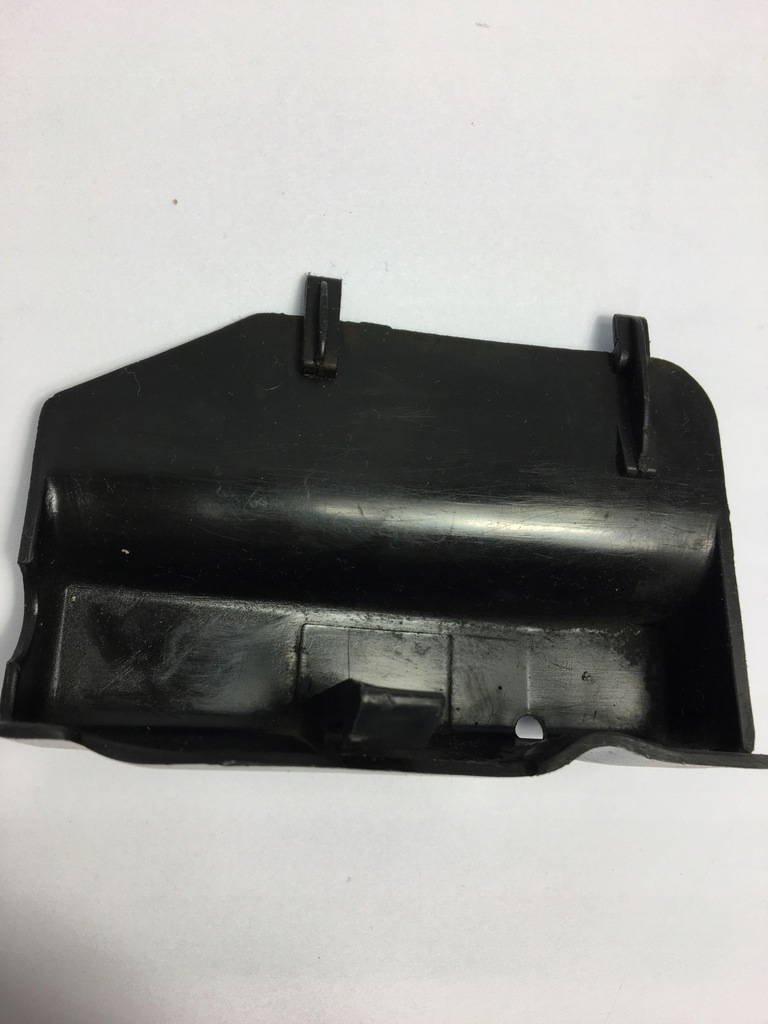 фото №9, Захист пластик фаркопа замка капот mercedes w124 1248890025