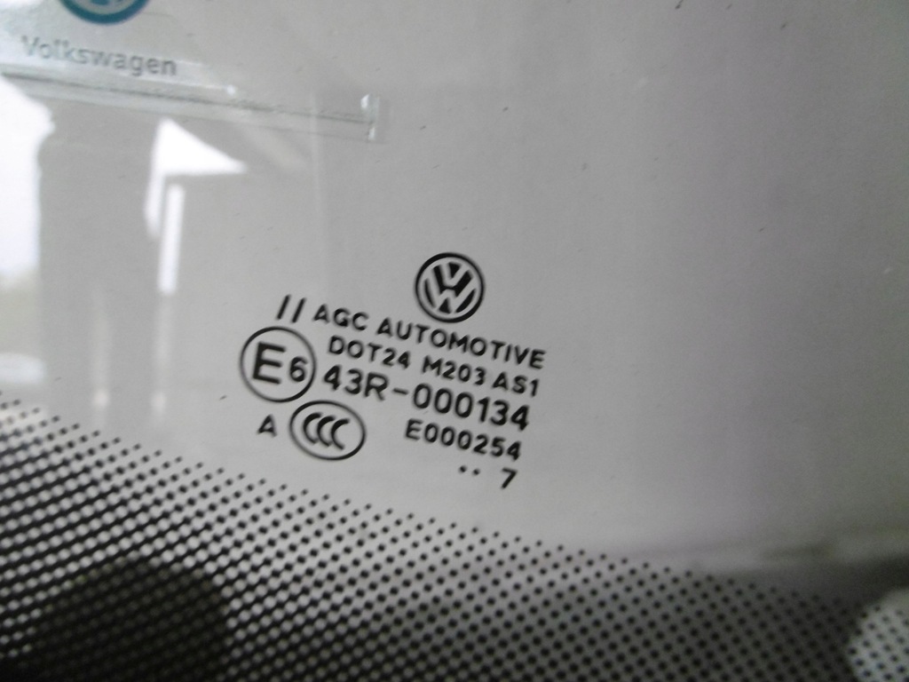 фото №4, Стекло лобовое vw golf sportsvan 2017r. датчик