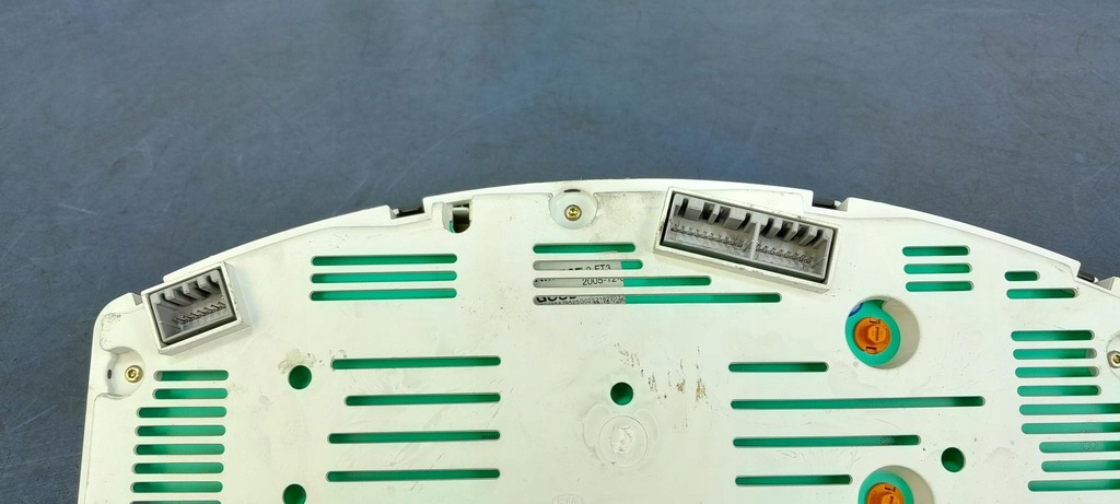 фото №4, Kia sportage ii 2.0 b счетчик приборы 94003-1f281