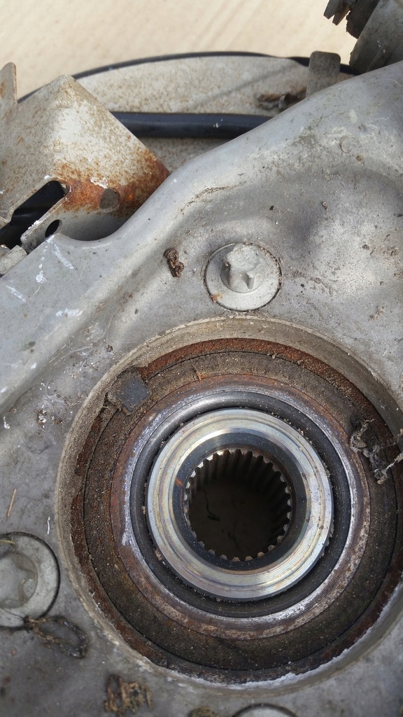 фото №13, Поворотный кулак левая /правая задняя mercedes w205