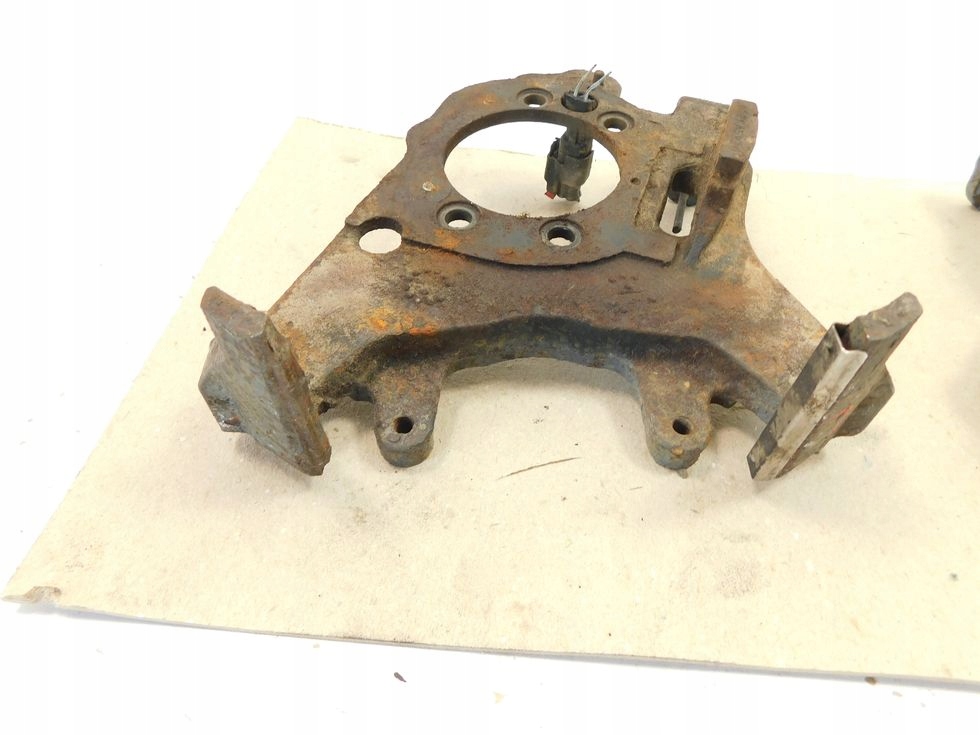 фото №8, Скоба супорт заднього праве ліва jeep cherokee liberty kj 2.8 crd 163km