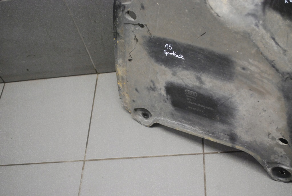 фото №10, Захист підвіска audi a5 sportback 8k0825219a