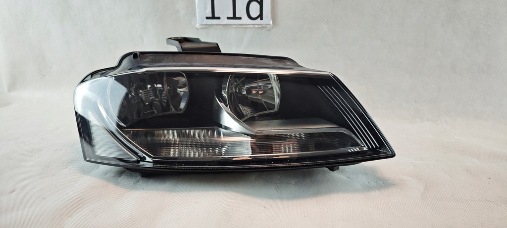 фото №1, Audi a3 8p0 фара правий лампа права 8p0941004