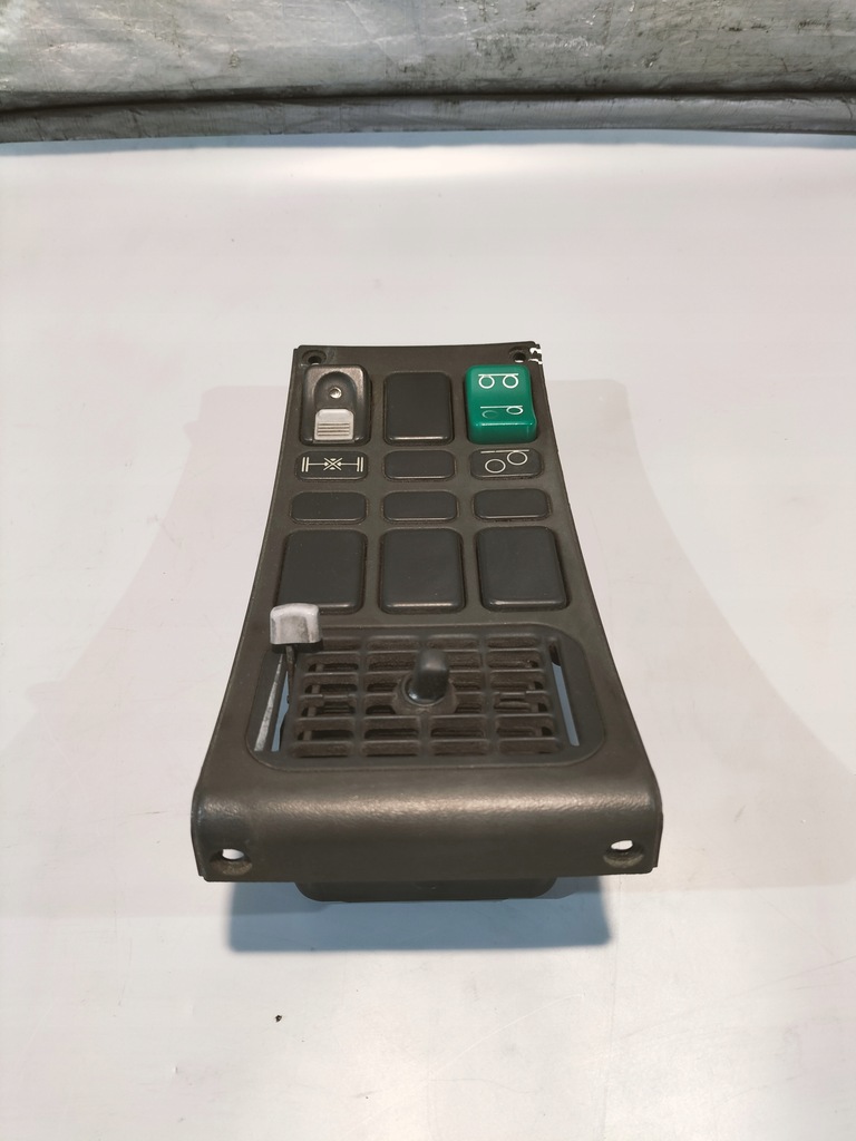 фото №7, Панель перемикач решітка обдув scania 4 114 124