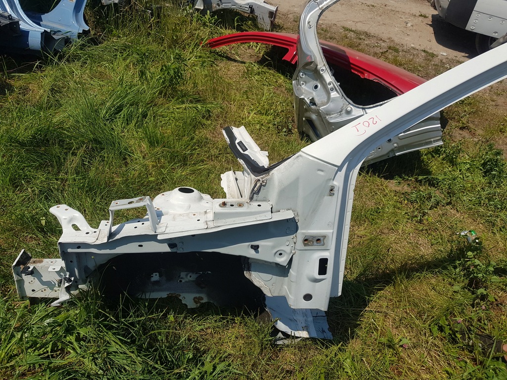 фото №1, Hyundai i20 чверть ліва перед 08-12r