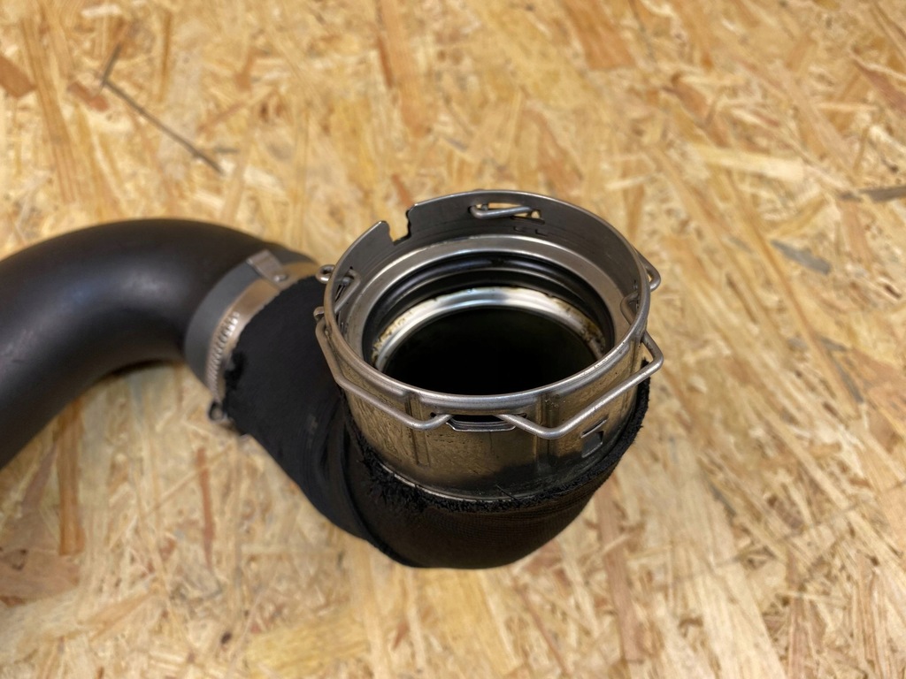 фото №11, Wąż труба шланг воздуха интеркулер jaguar f-pace x761 m8a2-6n650-bc