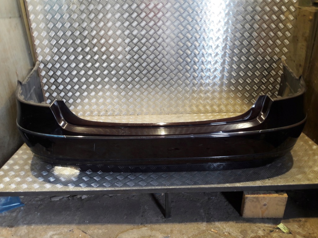 фото №1, Mercedes e w212 бампер задняя bez pdc