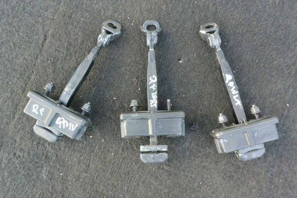 фото №1, Ограничитель дверь maserati quattroporte ghibli