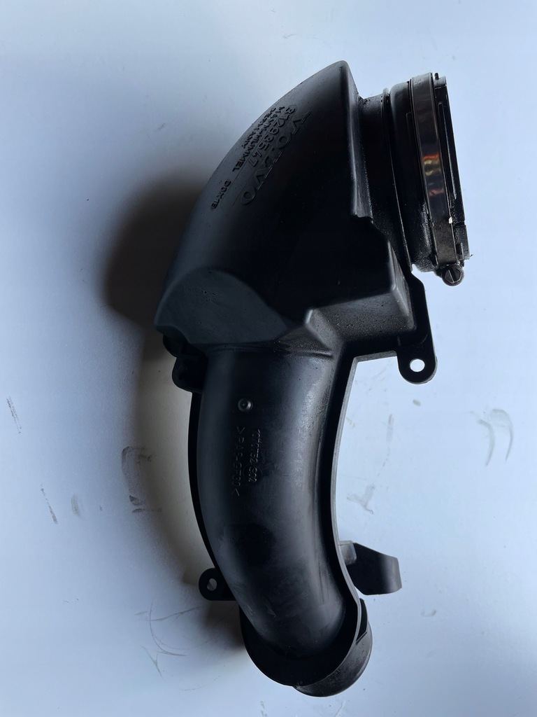 фото №1, Volvo s40 ii 2.0d3 труба воздуха 31293547