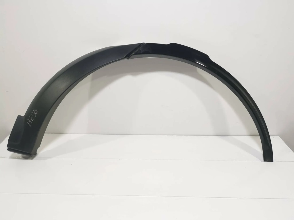 фото №1, Молдинг крыло левый задняя discovery v l462 oryg ładna !!!