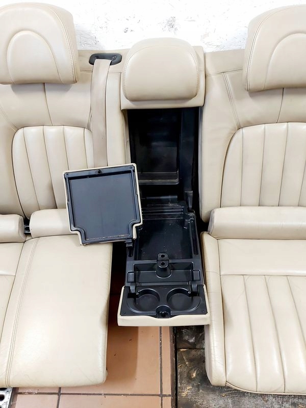 фото №7, Peugeot 407 sedan заднее сиденье светлая кожа задняя задняя спинка сиденье комплект