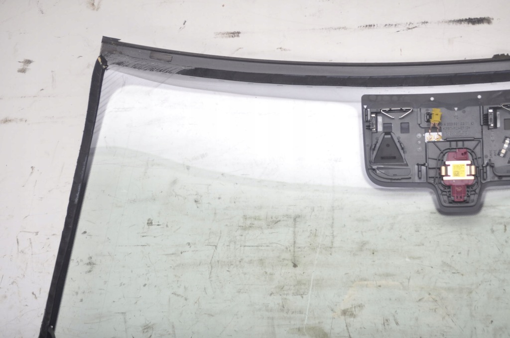 фото №8, Mercedes glc x253 стекло перед передняя лобовое 18r