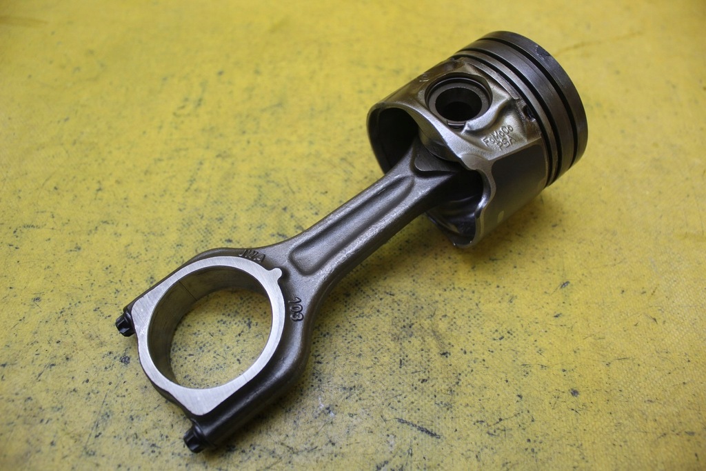 фото №1, Поршень шатун psa 10fdbz peugeot 207 1.4ehdi